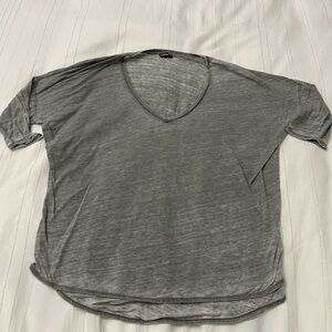 Express short sleeved burnout v neck. Sz XL